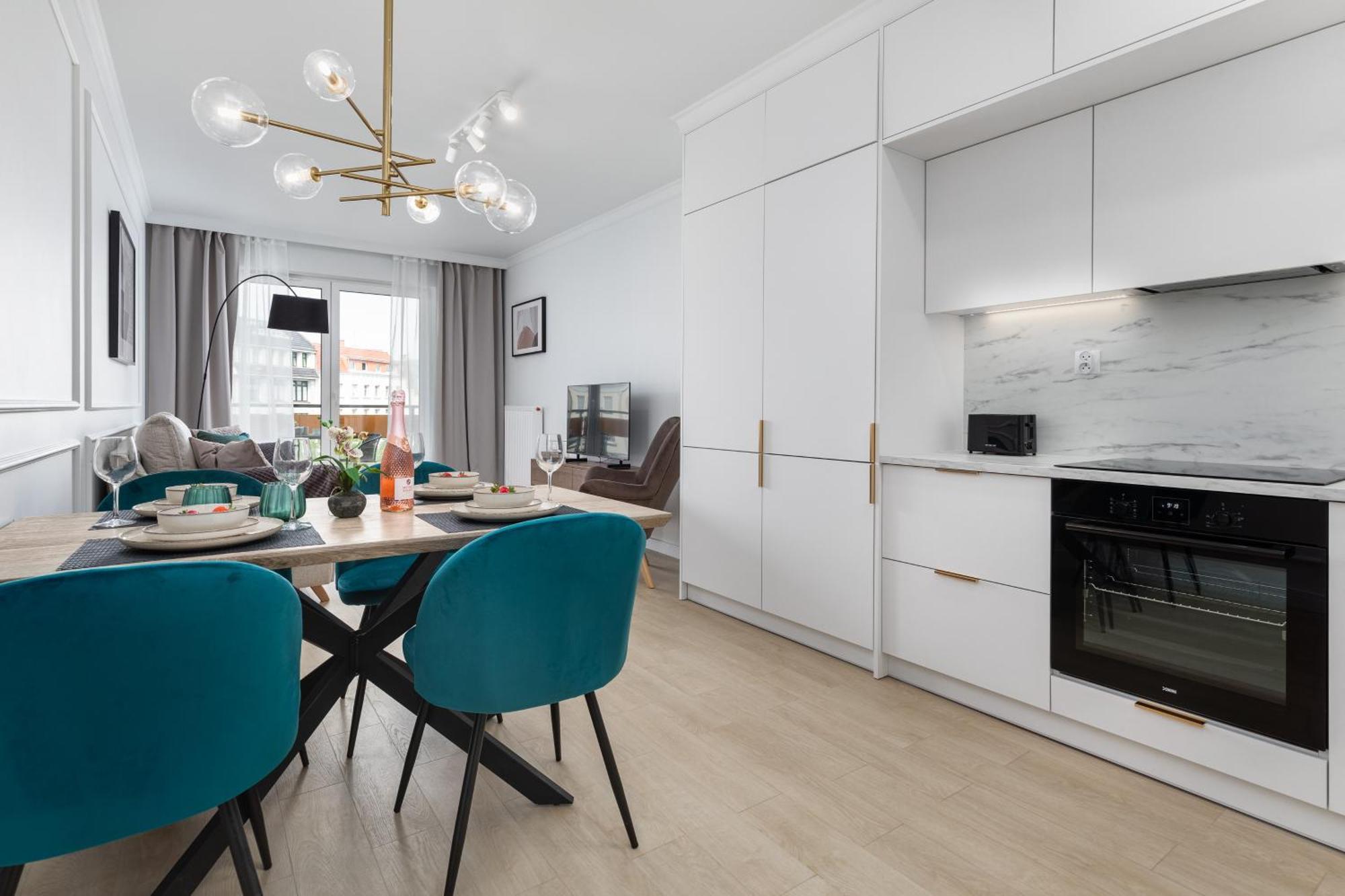 Plac Slowianski Apartments With Balcony Swinoujscie Center By Noclegi Renters Eksteriør bilde