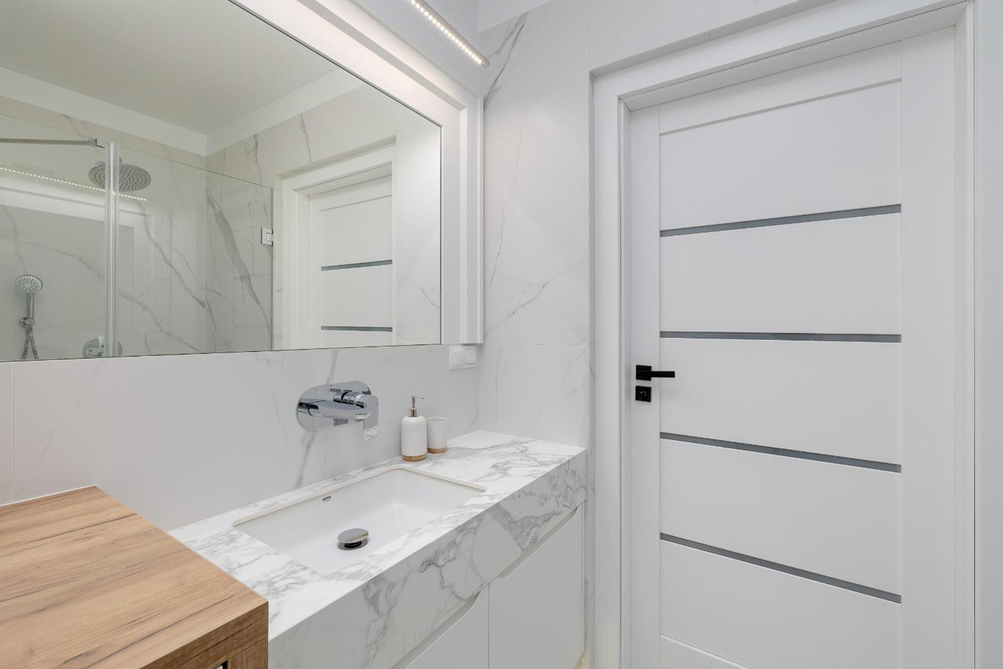 Plac Slowianski Apartments With Balcony Swinoujscie Center By Noclegi Renters Eksteriør bilde