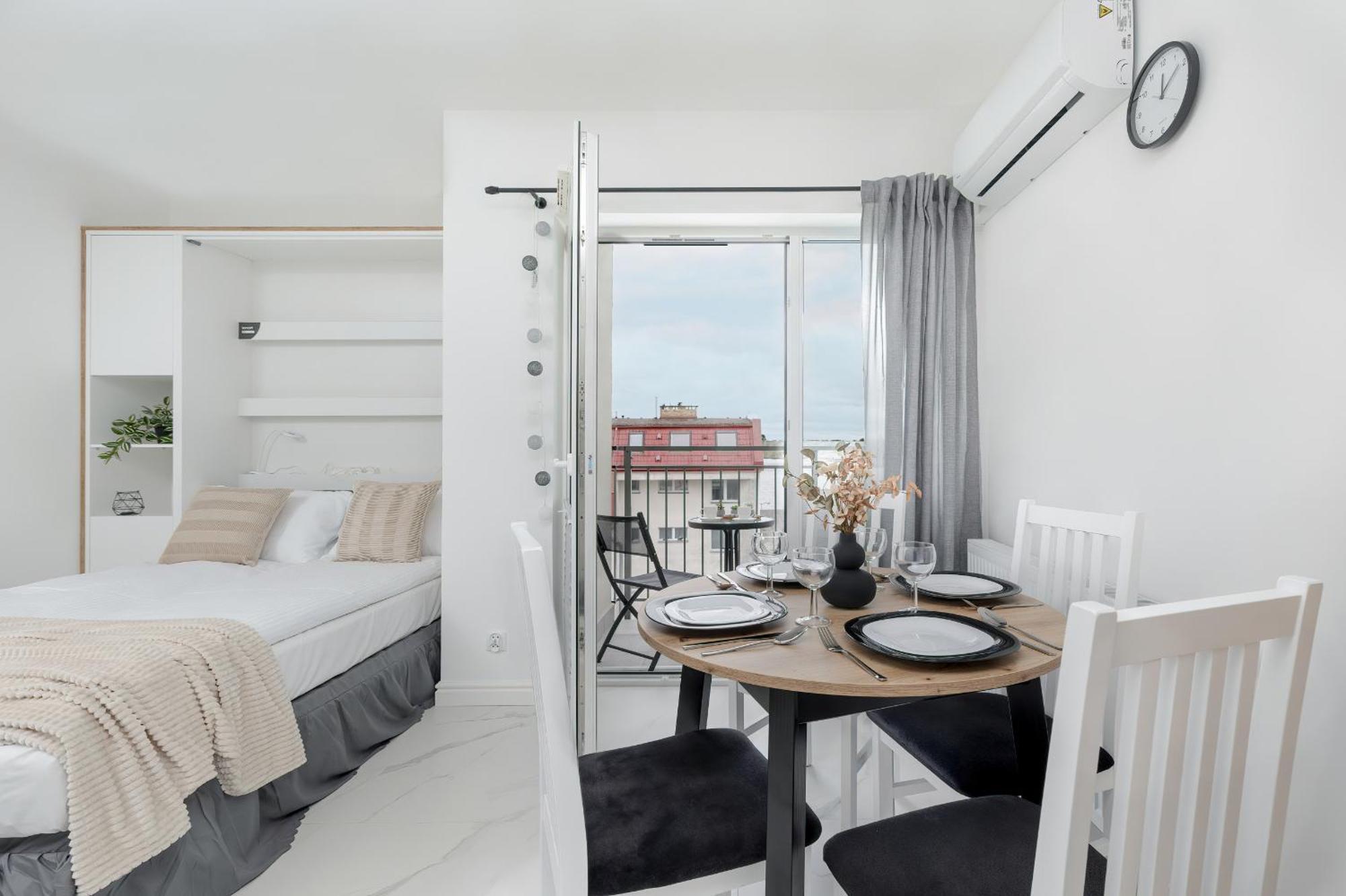 Plac Slowianski Apartments With Balcony Swinoujscie Center By Noclegi Renters Eksteriør bilde