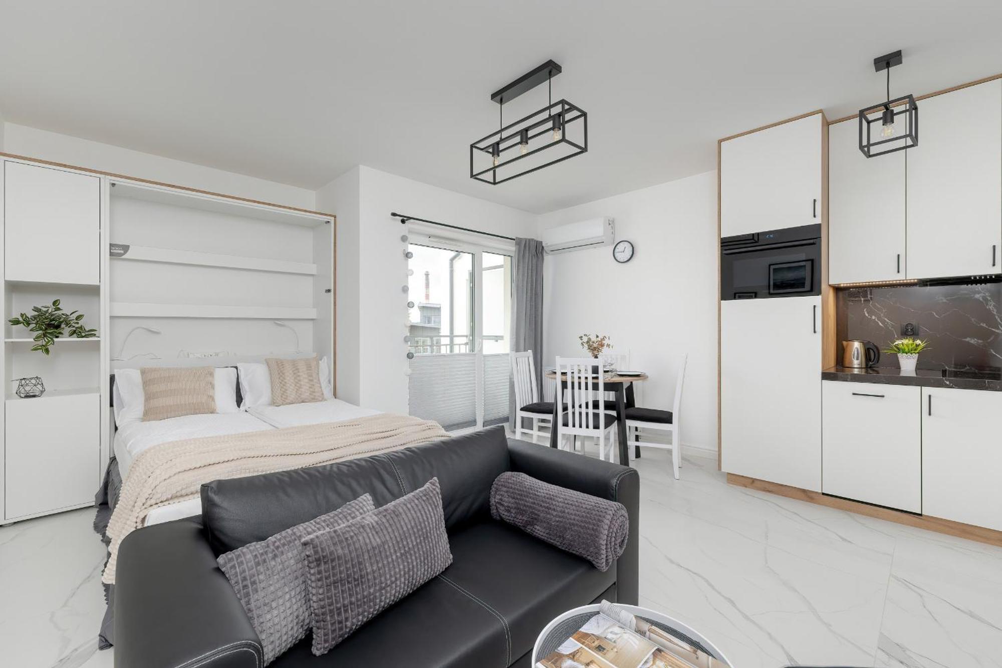 Plac Slowianski Apartments With Balcony Swinoujscie Center By Noclegi Renters Eksteriør bilde