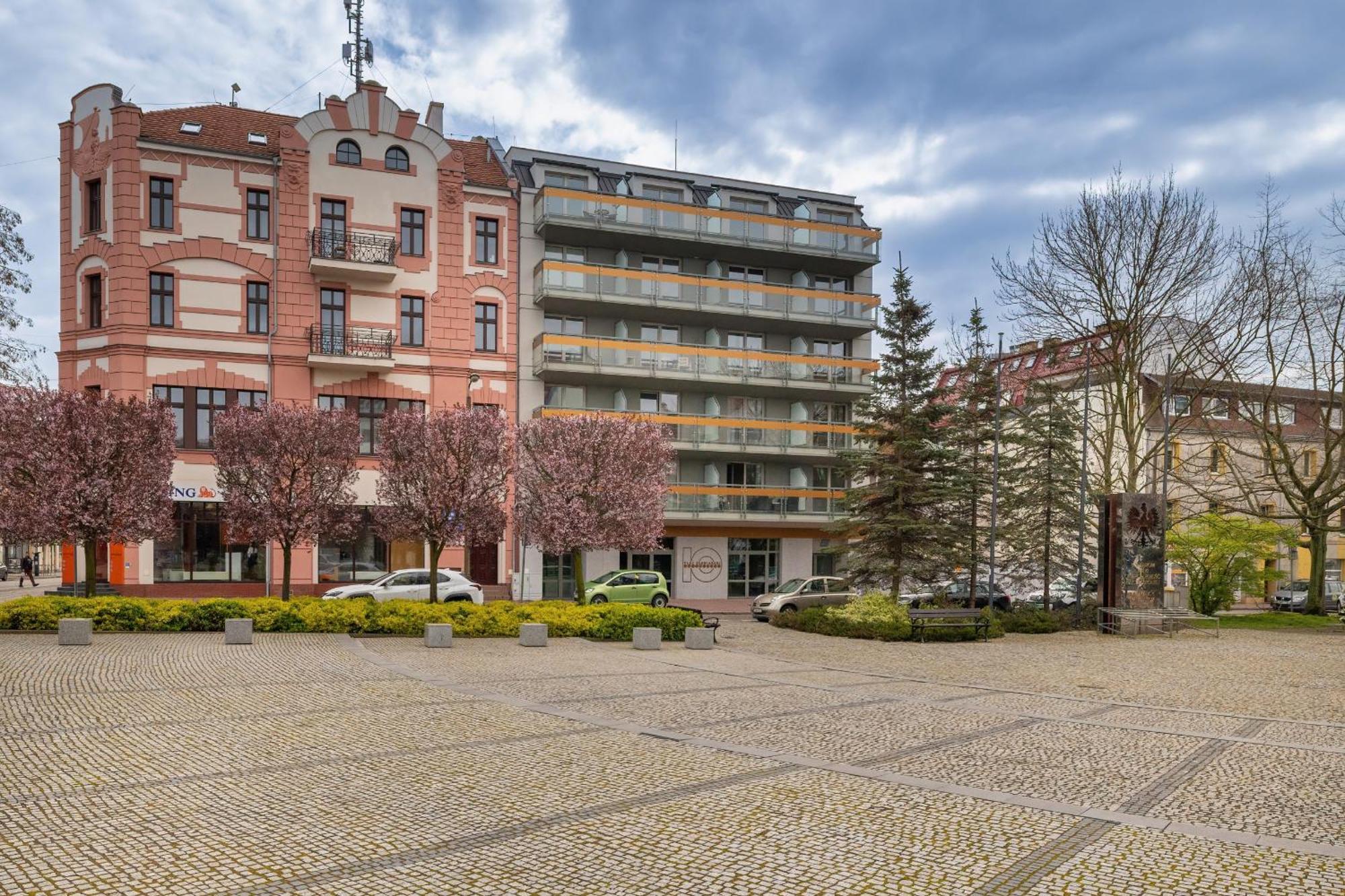 Plac Slowianski Apartments With Balcony Swinoujscie Center By Noclegi Renters Eksteriør bilde